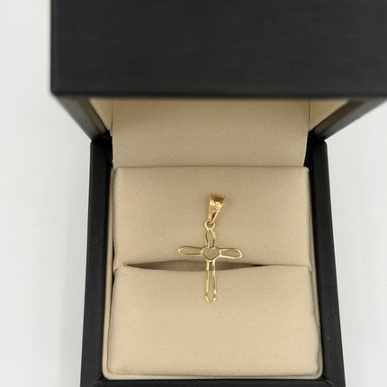 Dije cruz corazón central contorno Oro amarillo 18k 0,35 Gr / 15,5 mm / 2 Cm