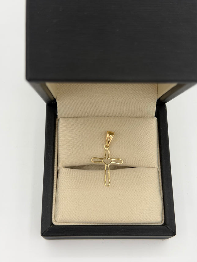 Dije cruz corazón central contorno Oro amarillo 18k 0,35 Gr / 15,5 mm / 2 Cm