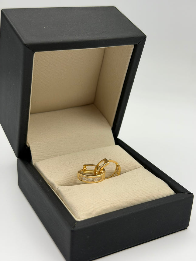 Candonga casting circones blancos Oro amarillo 18k +1 / 1,68 Gr / 1,2 cm