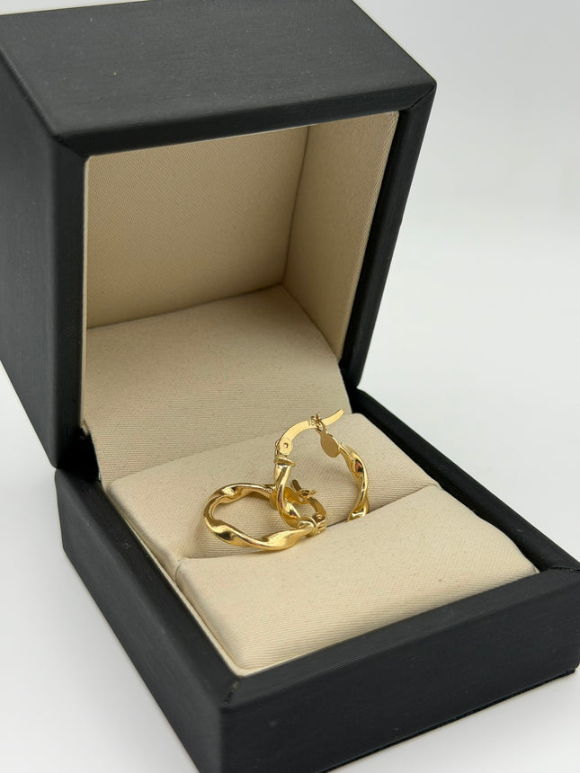 Candonga entorchada Oro amarillo 18k 1,67 Gr / 1,9 Cm