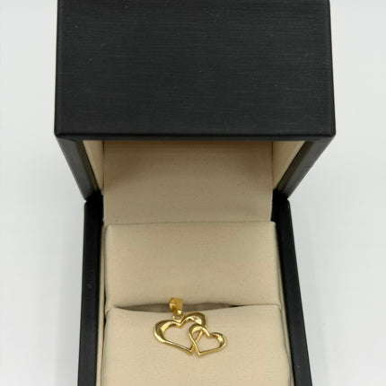 Dije corazon doble contorno Oro amarillo 18k 1,15 Gr / 19,5 mm / 1,4 Cm