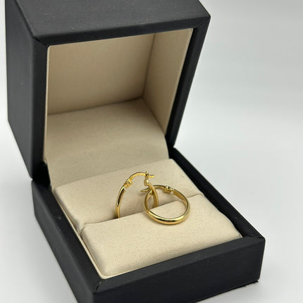 Candonga ovaladas lisas Oro amarillo 18k 1,35 Gr / 2 Cm