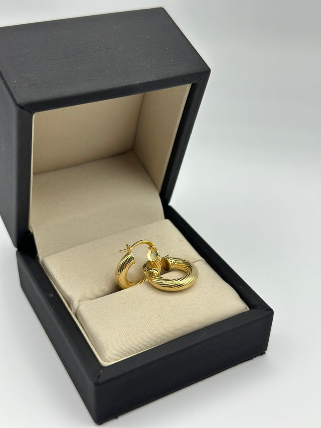 Candonga entorchada Oro amarillo 18k 2,57 Gr / 1,9 Cm