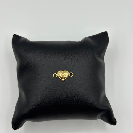 Herraje corazon bordes grabados  Oro amarillo 18k 0,30 Gr / 1,0 Cm