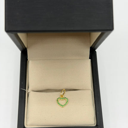 Dije corazon silueta casting verde Oro amarillo 18k 0,40 Gr / 7,8 mm / 1,0 Cm