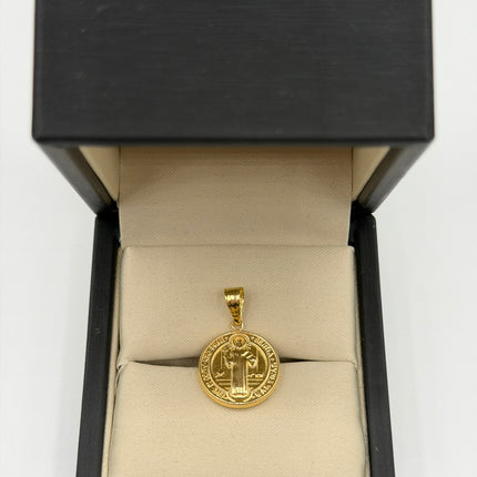 Dije san benito Oro amarillo 18k 1,07 Gr / 16,3 mm / 1,8 Cm