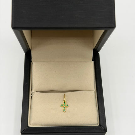 Dije cruz casting verde  Oro amarillo 18k 0,34 Gr / 6,3 mm / 1,0 Cm