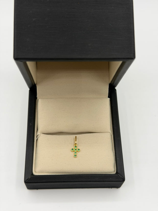 Dije cruz casting verde  Oro amarillo 18k 0,34 Gr / 6,3 mm / 1,0 Cm